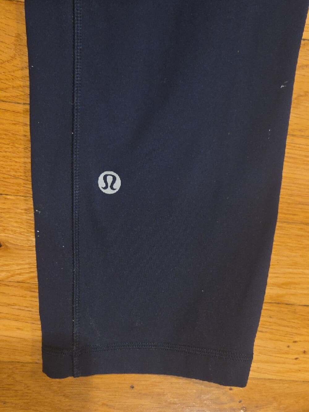 Lululemon Athletica Women's Navy Blue Workout Leggings W/ Pockets (8)